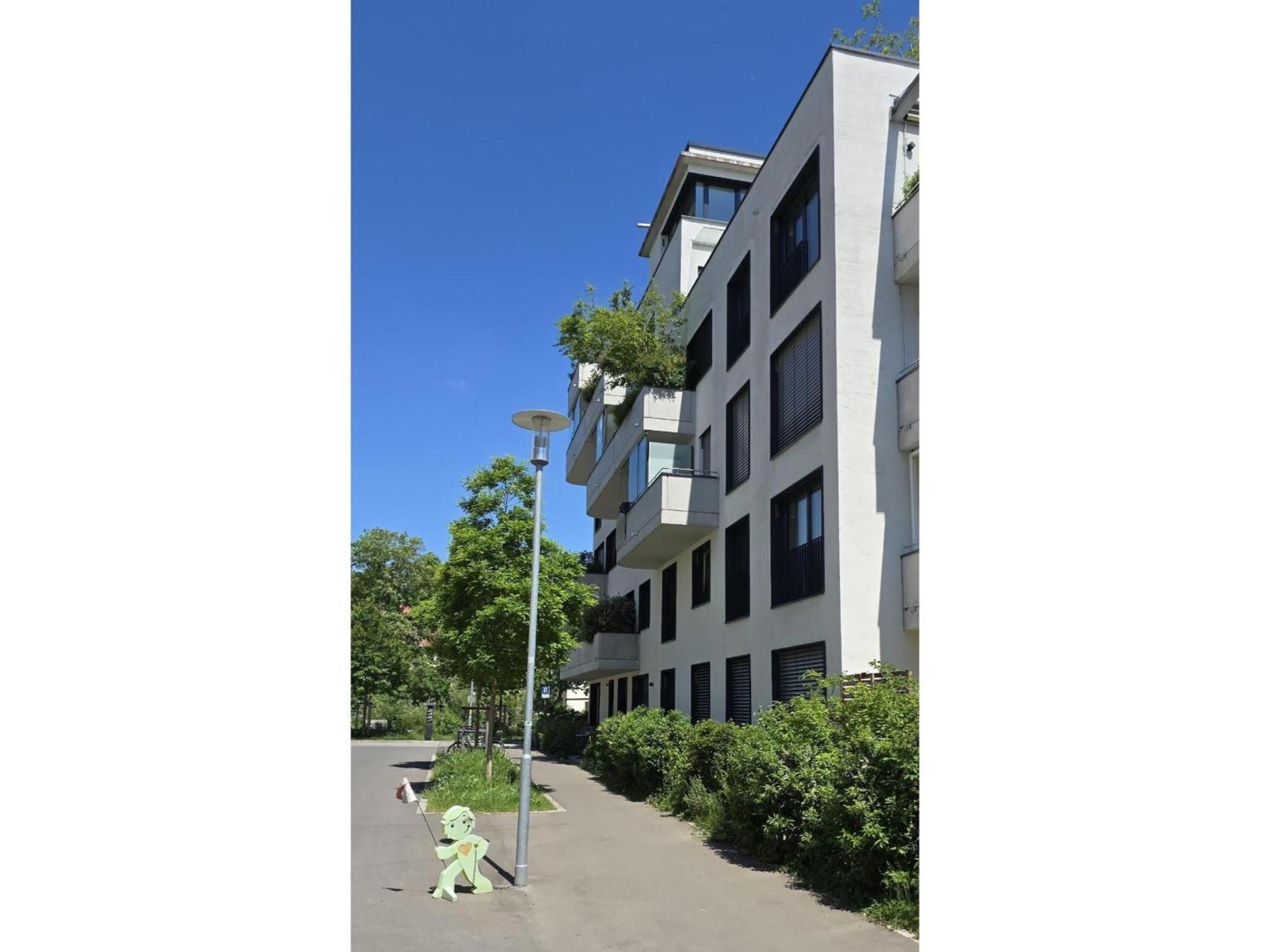 Stadtnahes Gaestezimmer Im Penthouse Bei Esi Tübingen Buitenkant foto
