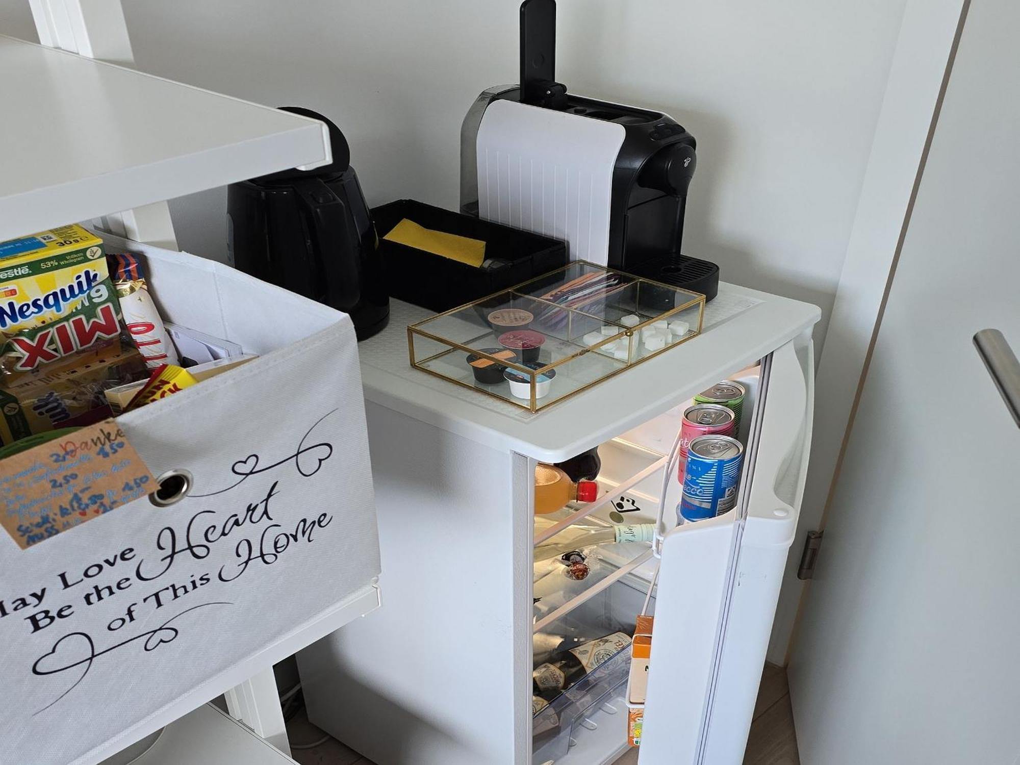 Stadtnahes Gaestezimmer Im Penthouse Bei Esi Tübingen Buitenkant foto